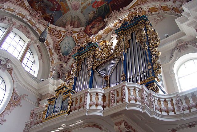 640px-Cathedral_of_St._James_Organ