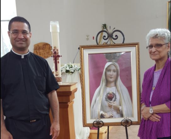 svećenik krstio svoju majku zoroastrizam
