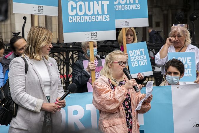 Heidi Crowter, downov sindrom, sindrom down, ujedinjeno kraljevstvo, visoki sud u londonu