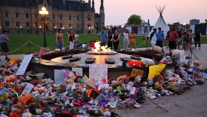 kanada, masovne grobnice djece