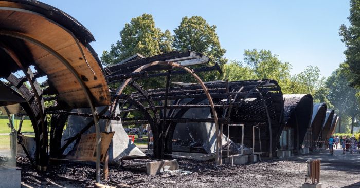 izgorjele kapelice svjetla, gospa lurdska, lurd